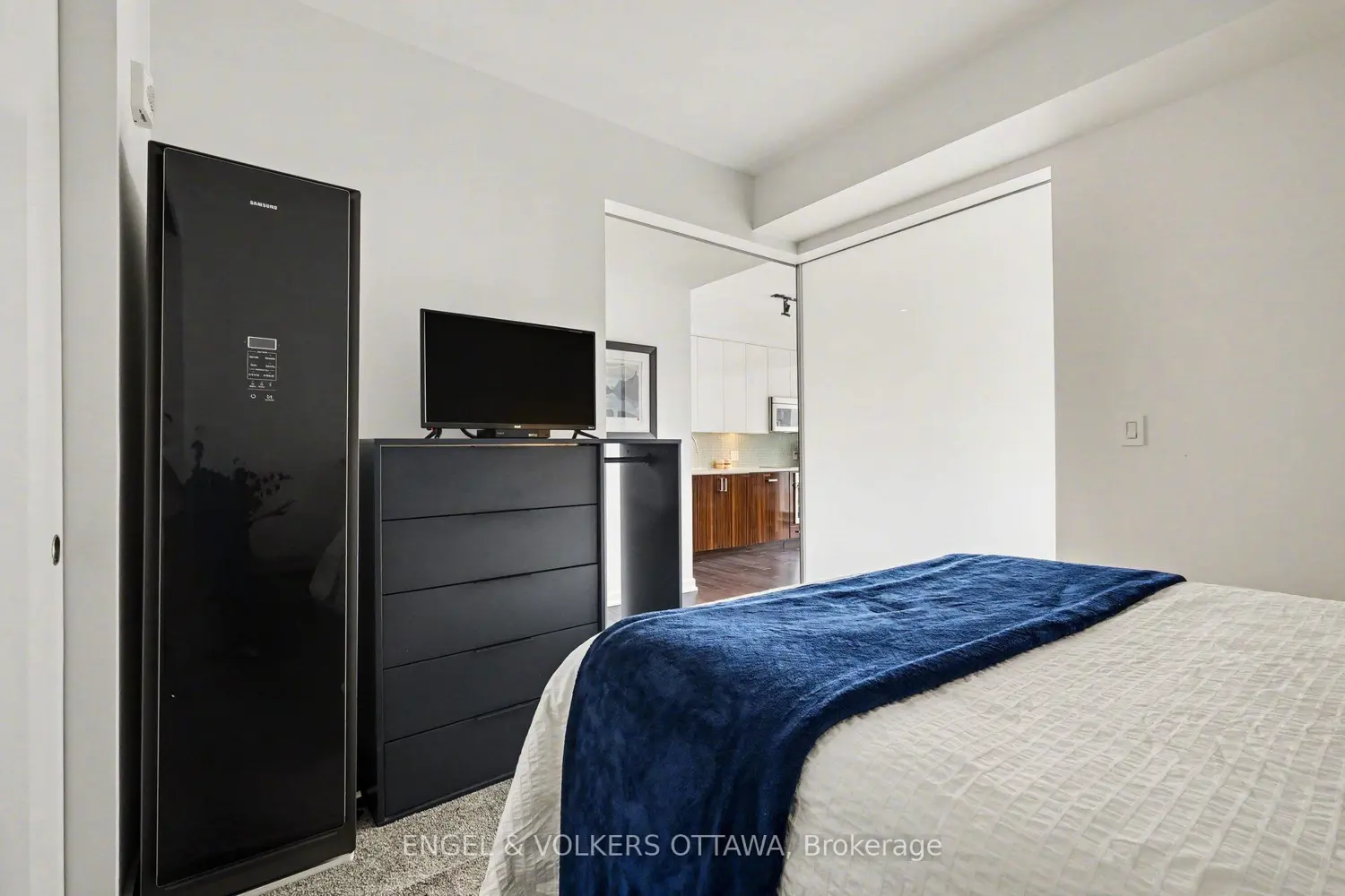 Additional image 11 of 300 Lisgar Street 513