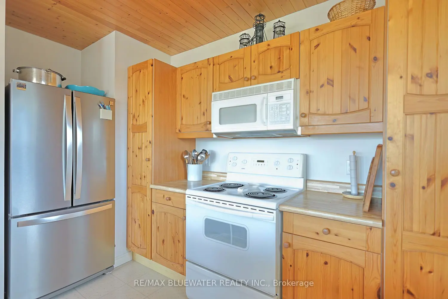 Additional image 9 of 74156 Bluehaven Beach Drive