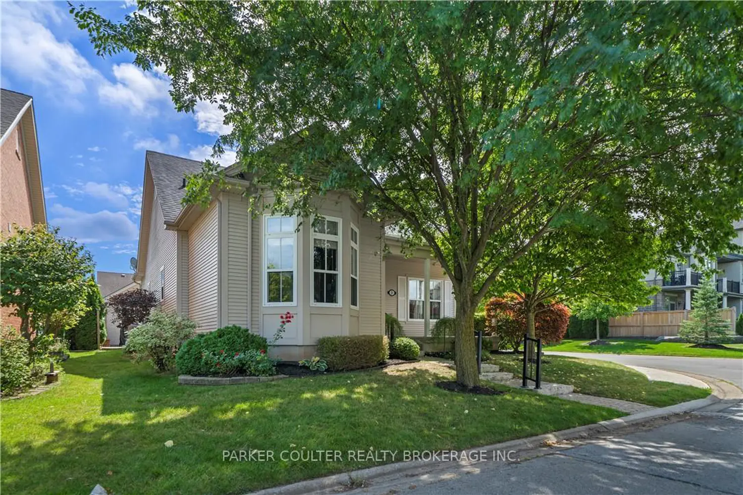 37 Kirkwood Drive photo 3