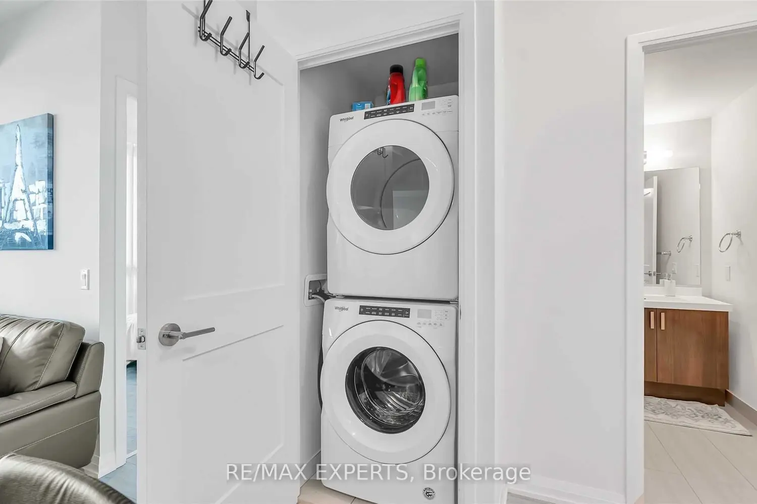 Additional image 15 of 7895 Jane Street 214