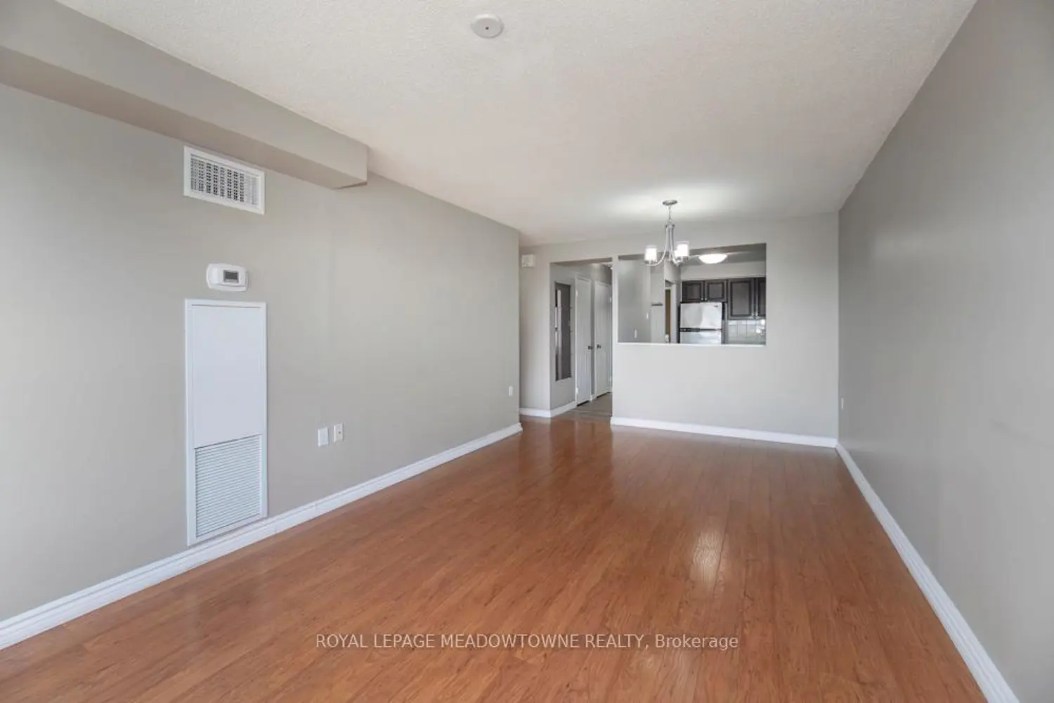 Additional image 5 of 1110 Walden Circle 905