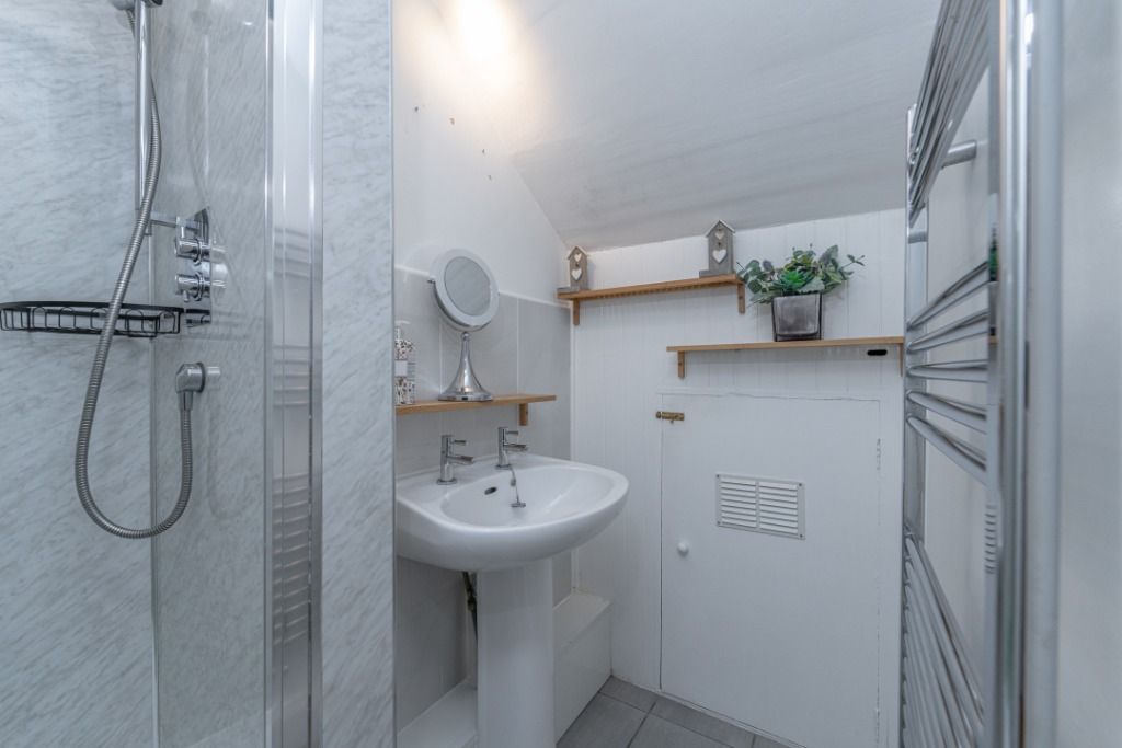 Additional image 14 of 2 bed flat to rentBalcarres Street, Morningside, Edinburgh EH10