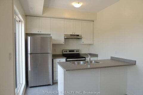 Additional image 7 of Coach-9436 Bayview Avenue, Richmond Hill, ON, L4C 5G9