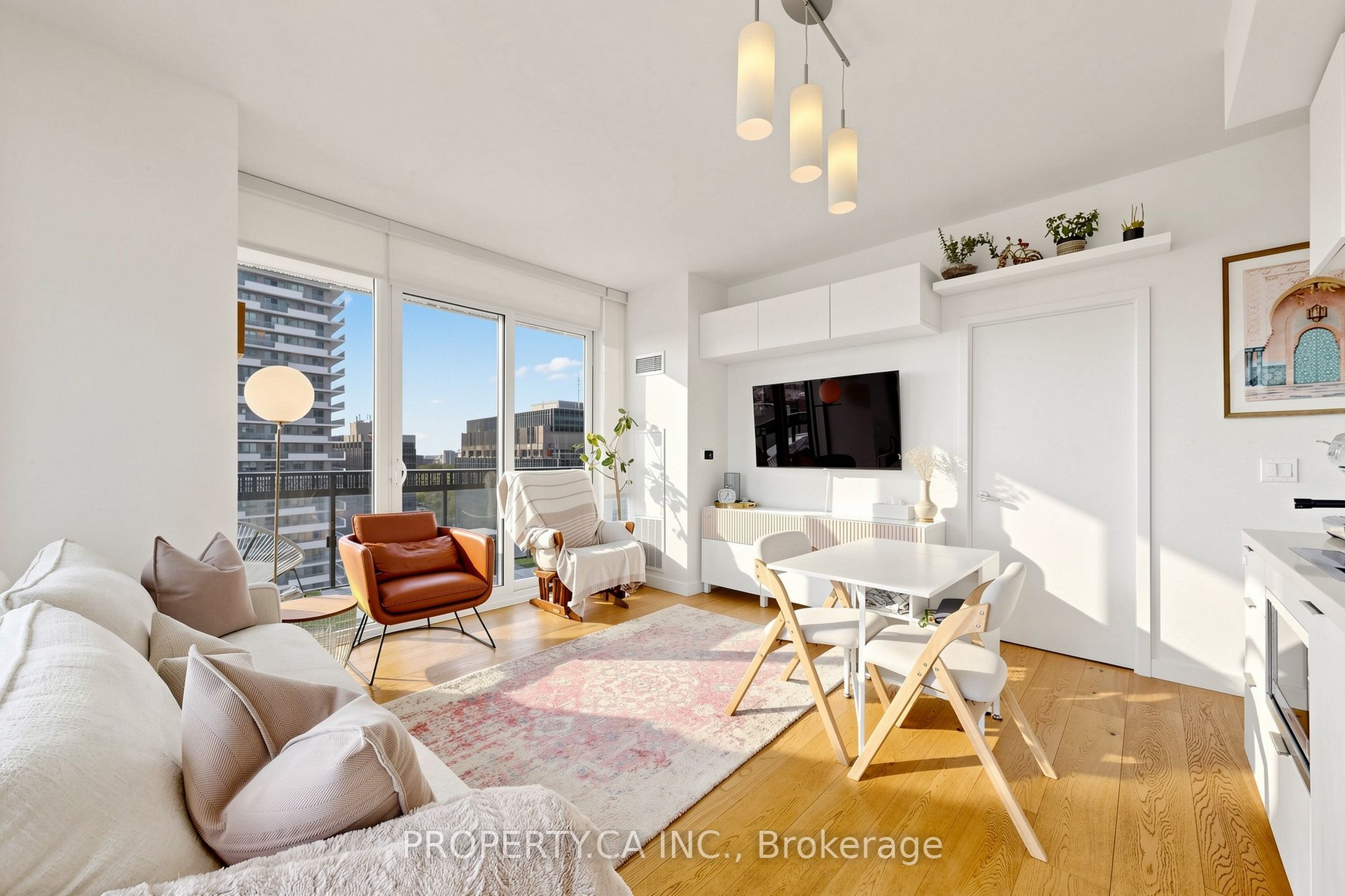 Additional image 3 of 1411-8 Eglinton Avenue E, Toronto, ON, M4P 0C1