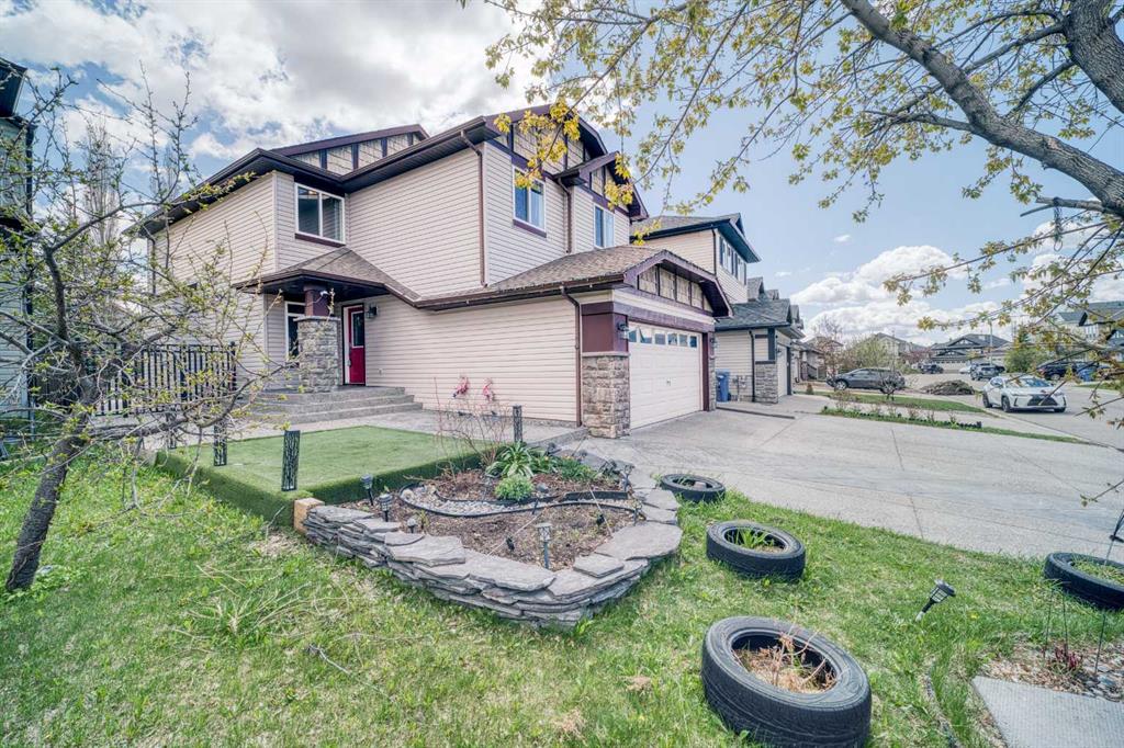 Additional image 3 of 100 Royal Birch Crescent NW, Calgary, AB, T3G 5N8