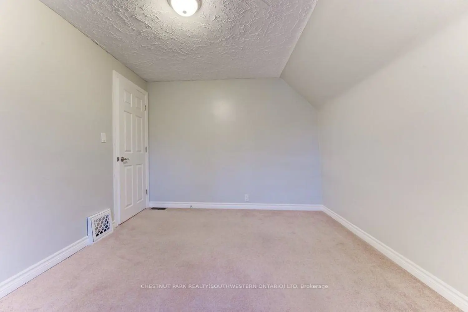 Additional image 9 of 26 St. Leger Street