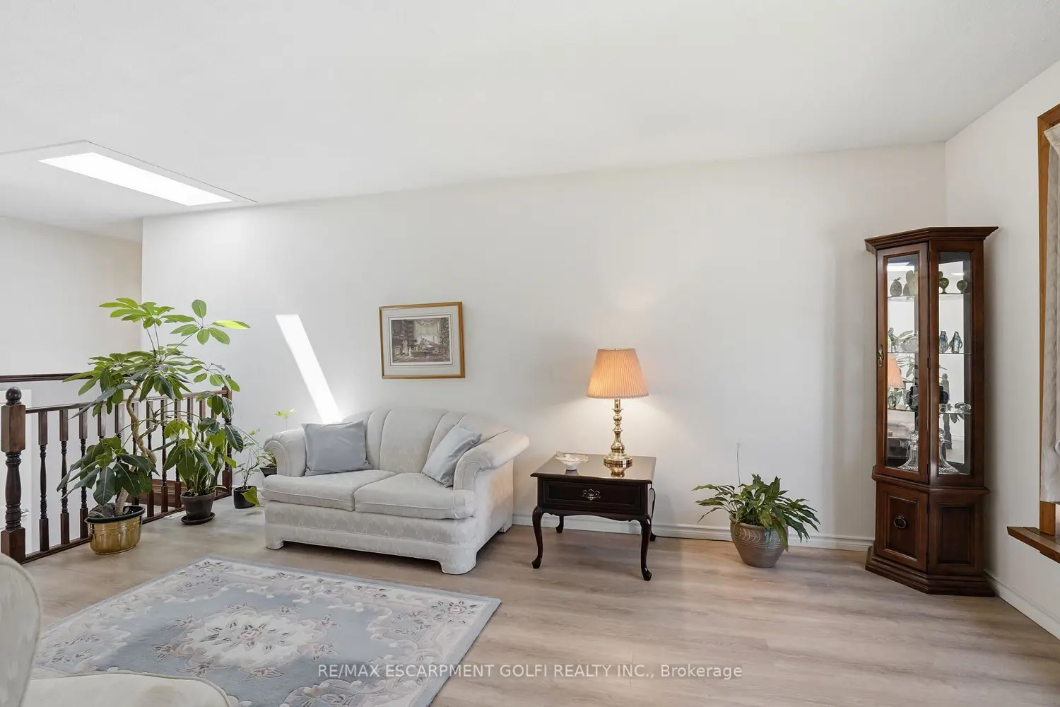 Additional image 4 of 13 Fallingbrook Drive