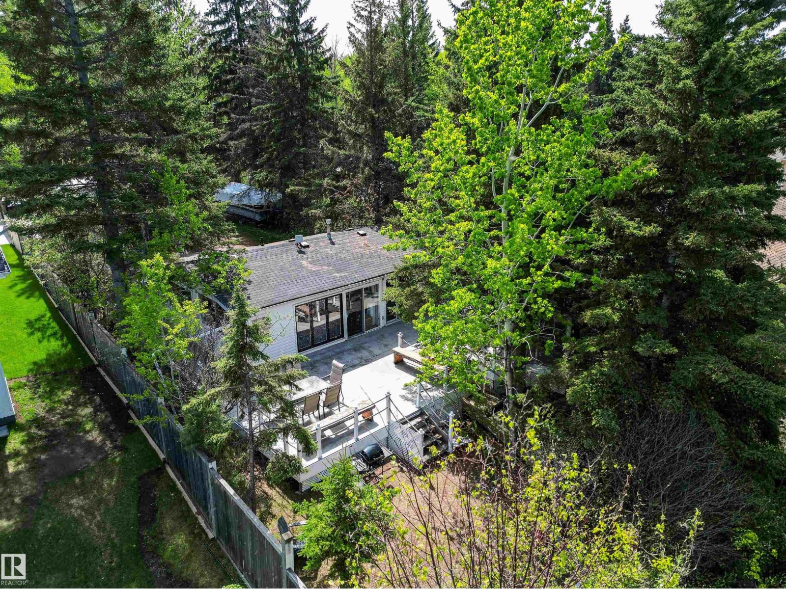 32 Marine Drive, Rural Parkland County, AB, T0E2B0