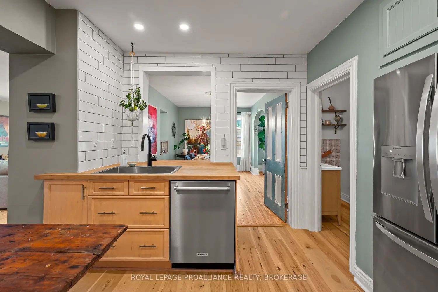 Additional image 7 of 145 Charles Street