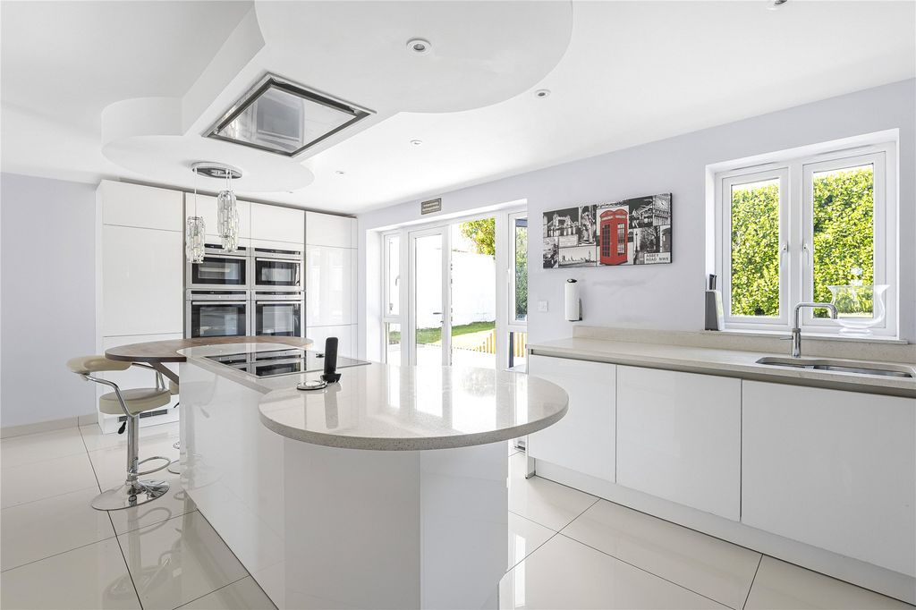 Additional image 5 of 5 bed detached house to rentDartmouth Road, Paignton, Devon TQ4