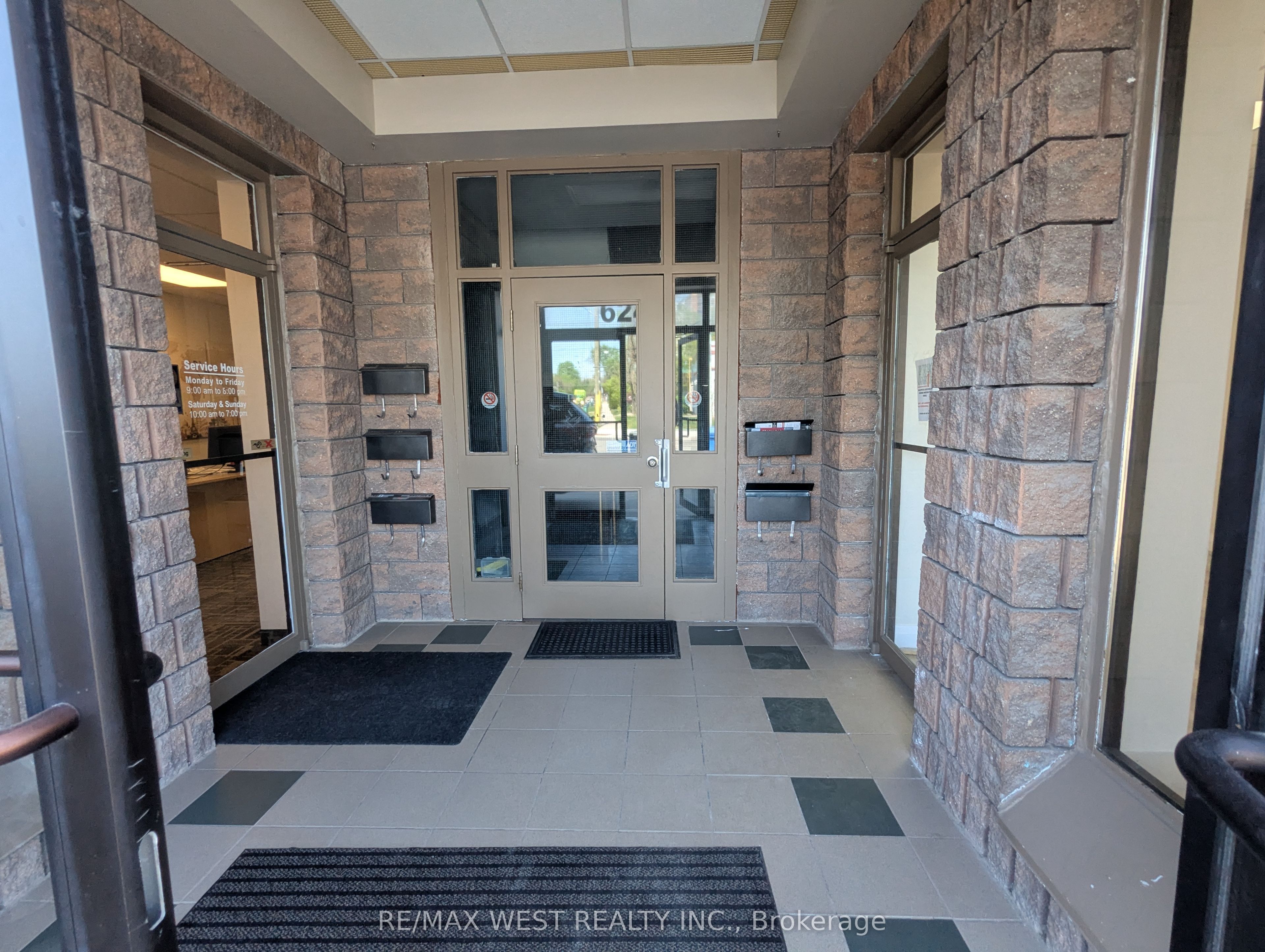 Additional image 6 of 2-624 Lakeshore Road E, Mississauga, ON, L5G 1J4