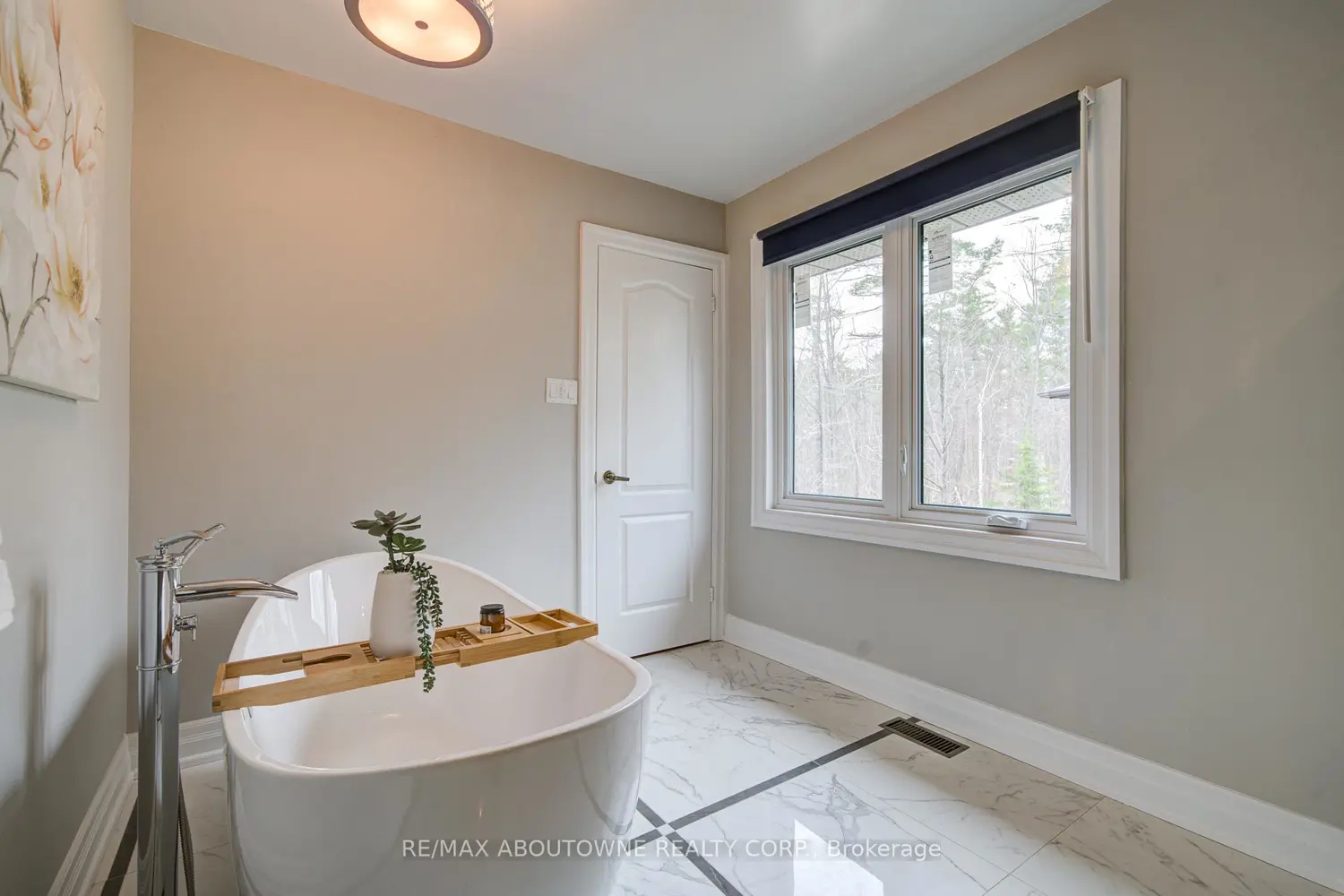 Additional image 9 of 1328 King Henry Court