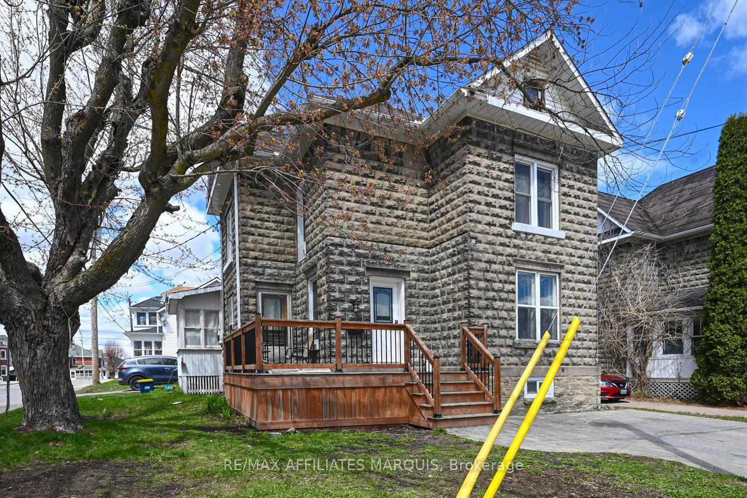 Additional image 2 of 2 Foster Avenue