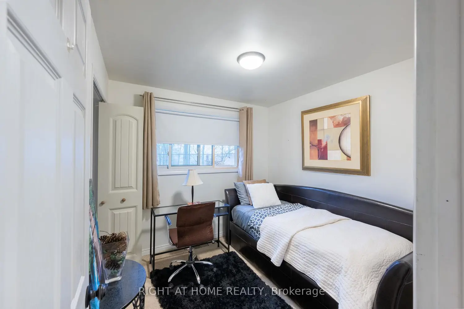 Additional image 10 of 323 Lindan Avenue