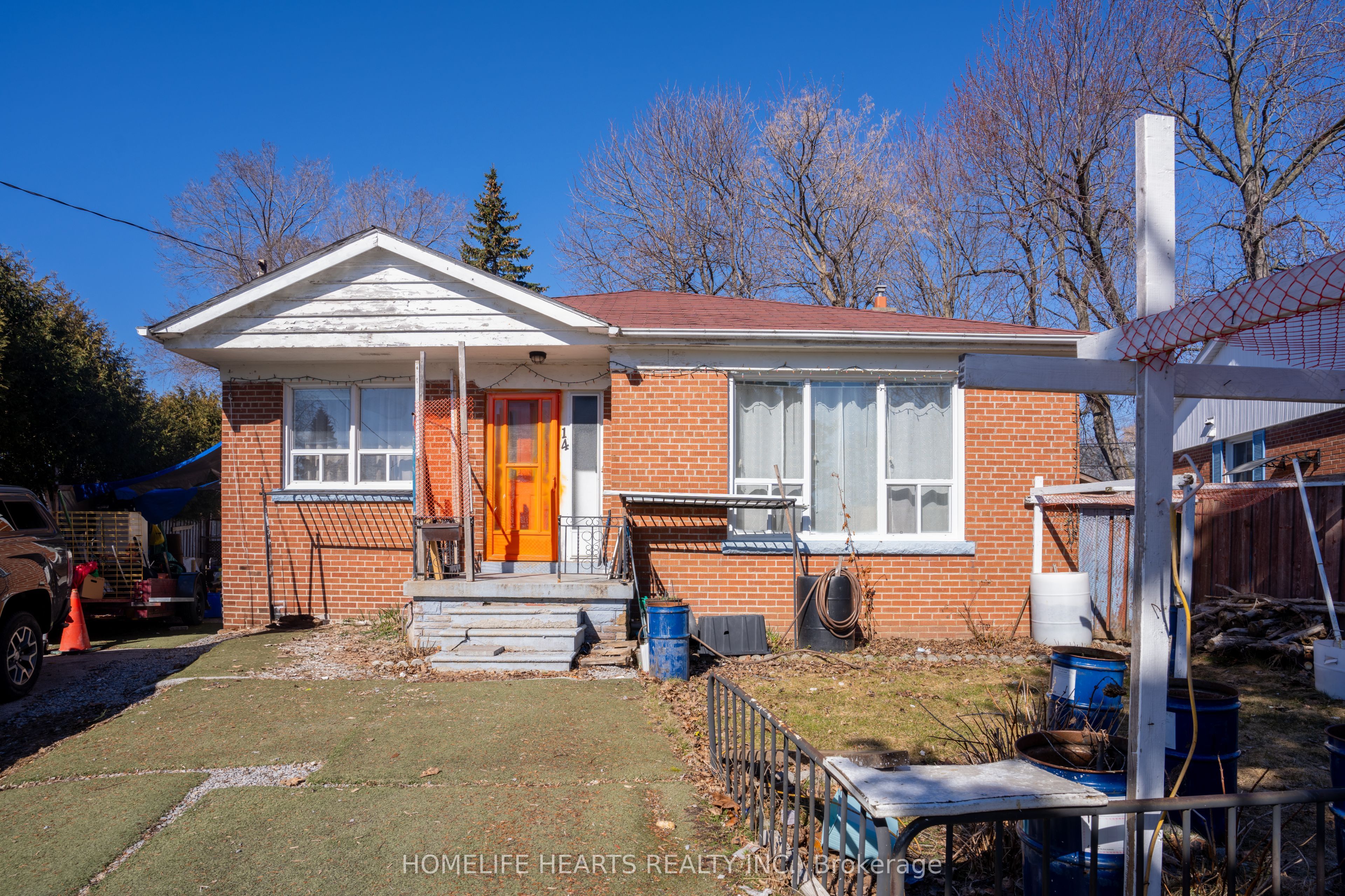 14 Mackinac Crescent, Toronto, ON, M1J 1P9