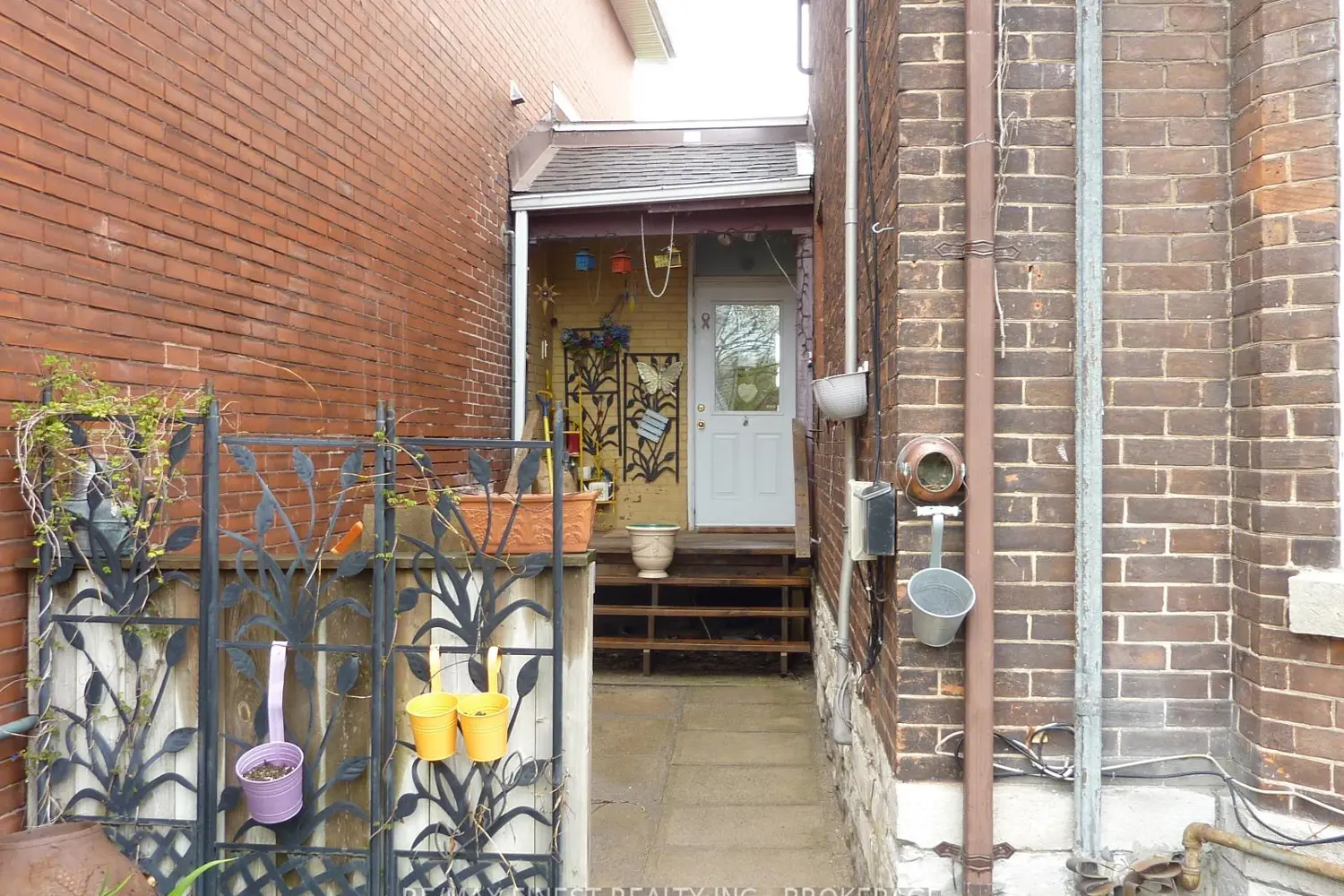 Additional image 10 of 283 Montreal Street