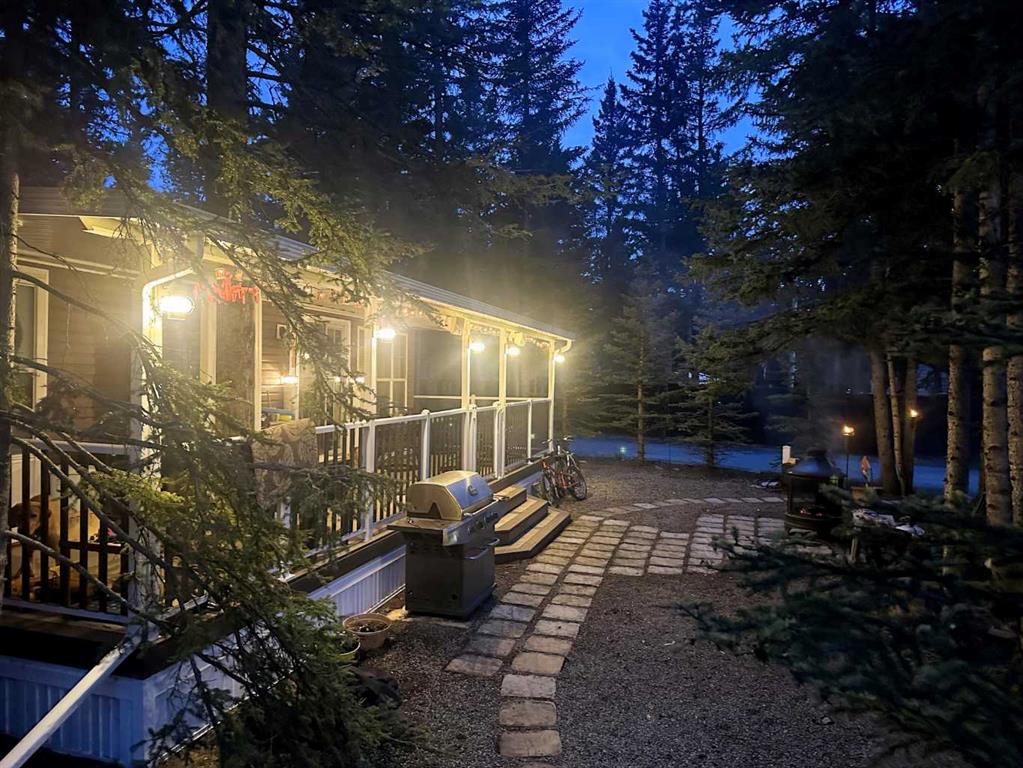 1 Timber Trail, Rural Mountain View County, AB, T0M 1X0
