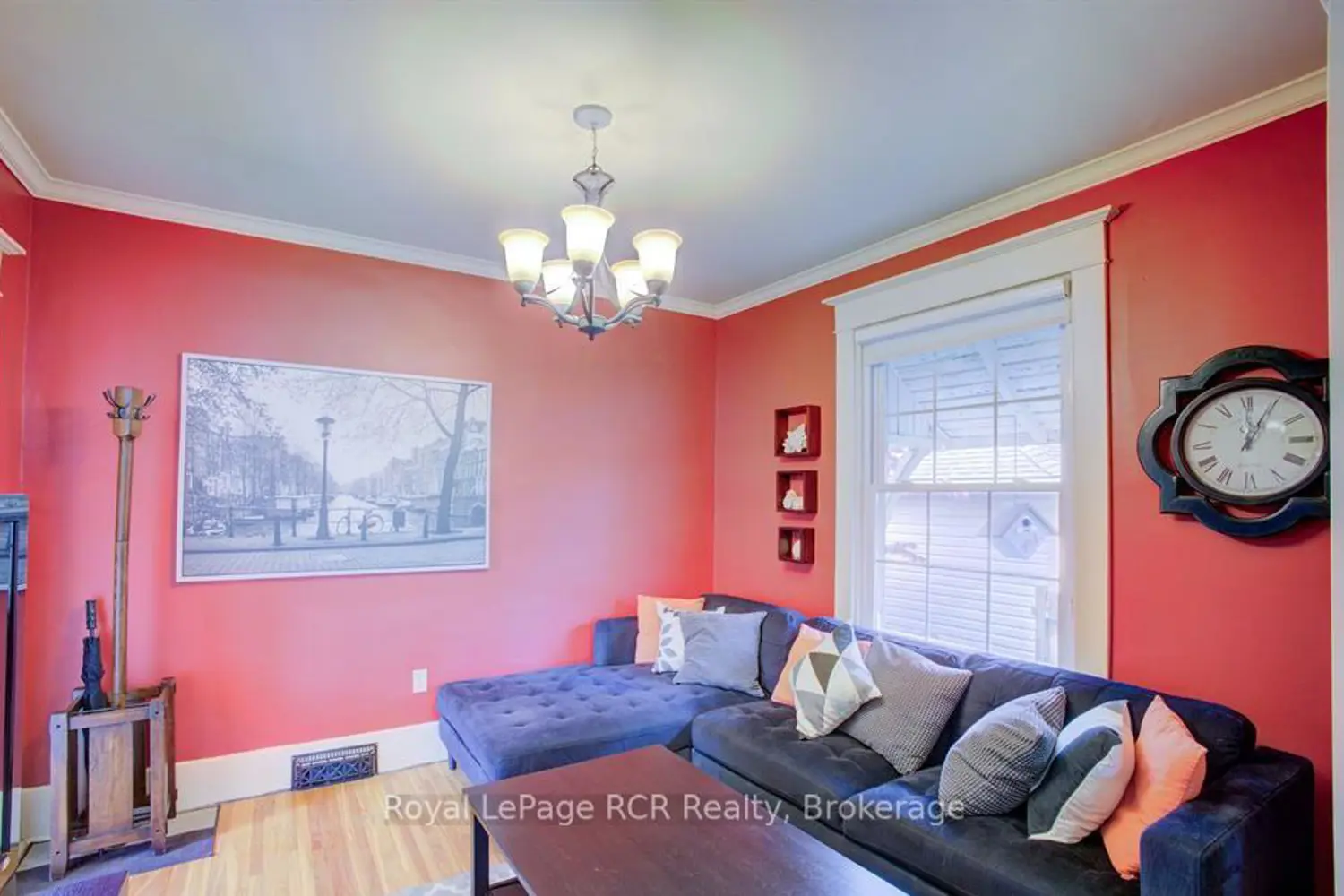Additional image 8 of 190 Victoria Avenue