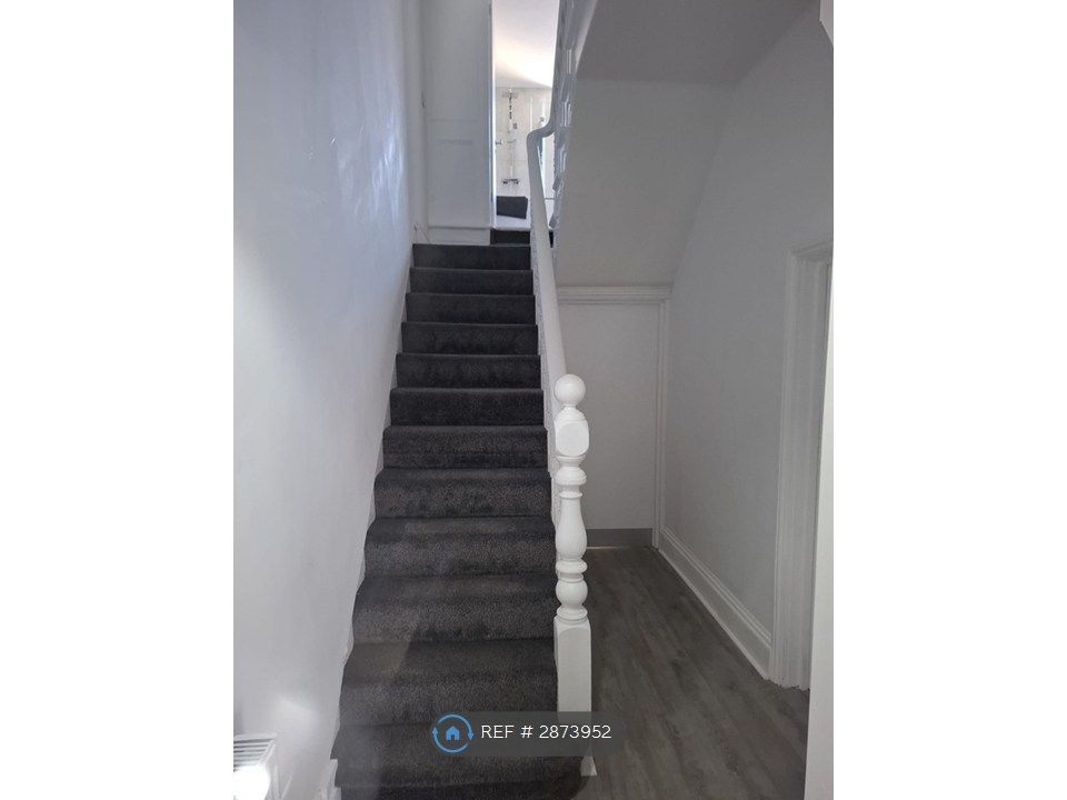 Room to rentStockton Road, Hartlepool TS25