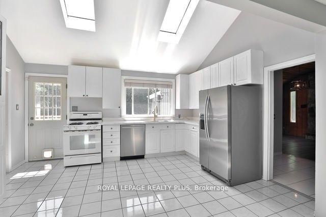 Additional image 5 of 48 Birkbank Drive, Oakville, ON, L6J 4Y9