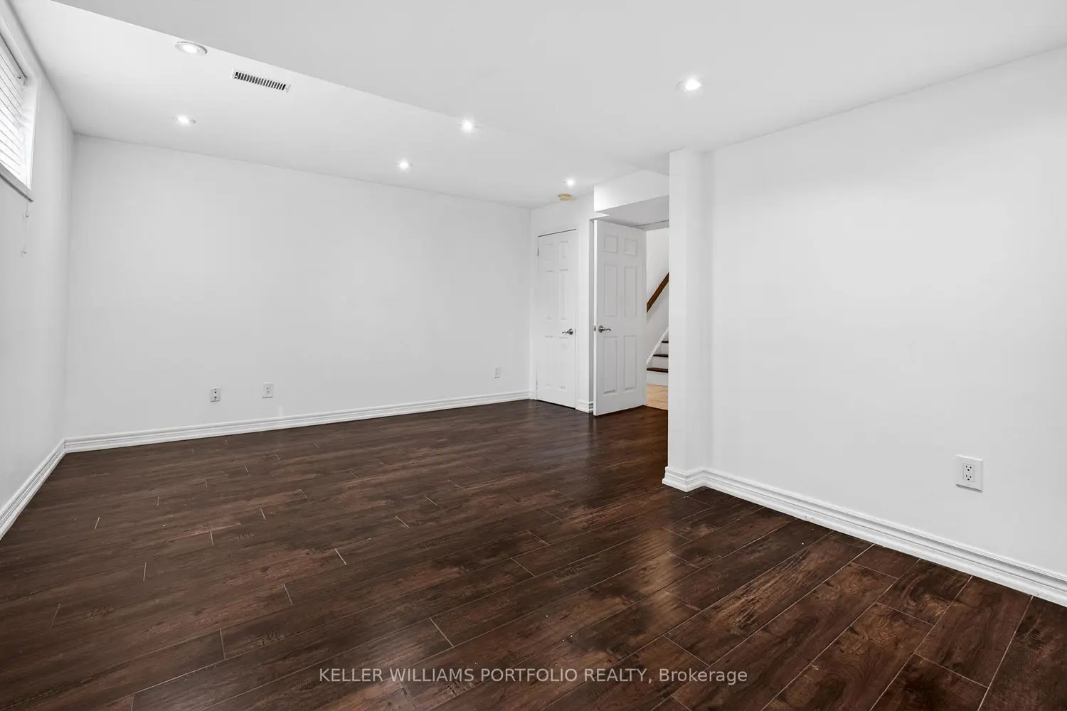 Additional image 15 of 1575 South Parade Court 25
