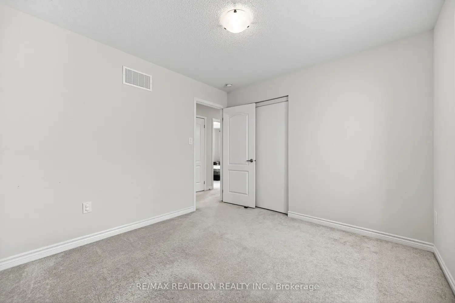 Additional image 9 of 81 Enford Crescent