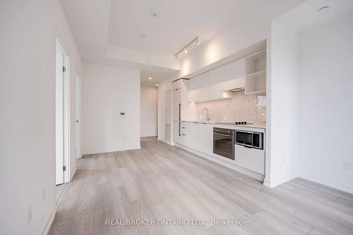 Additional image 6 of 82 Dalhousie Street 2006