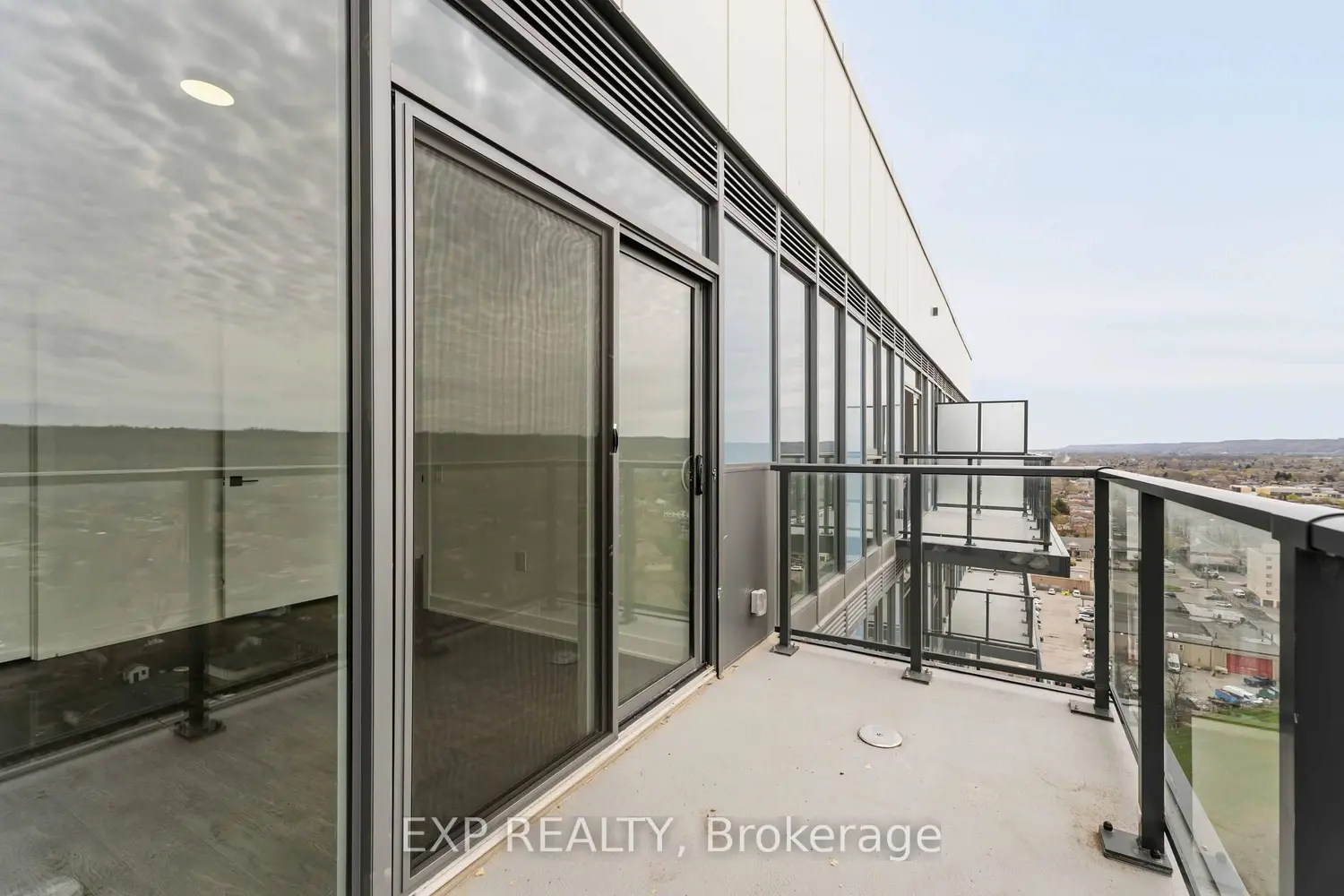Additional image 13 of 2782 Barton Street 1619