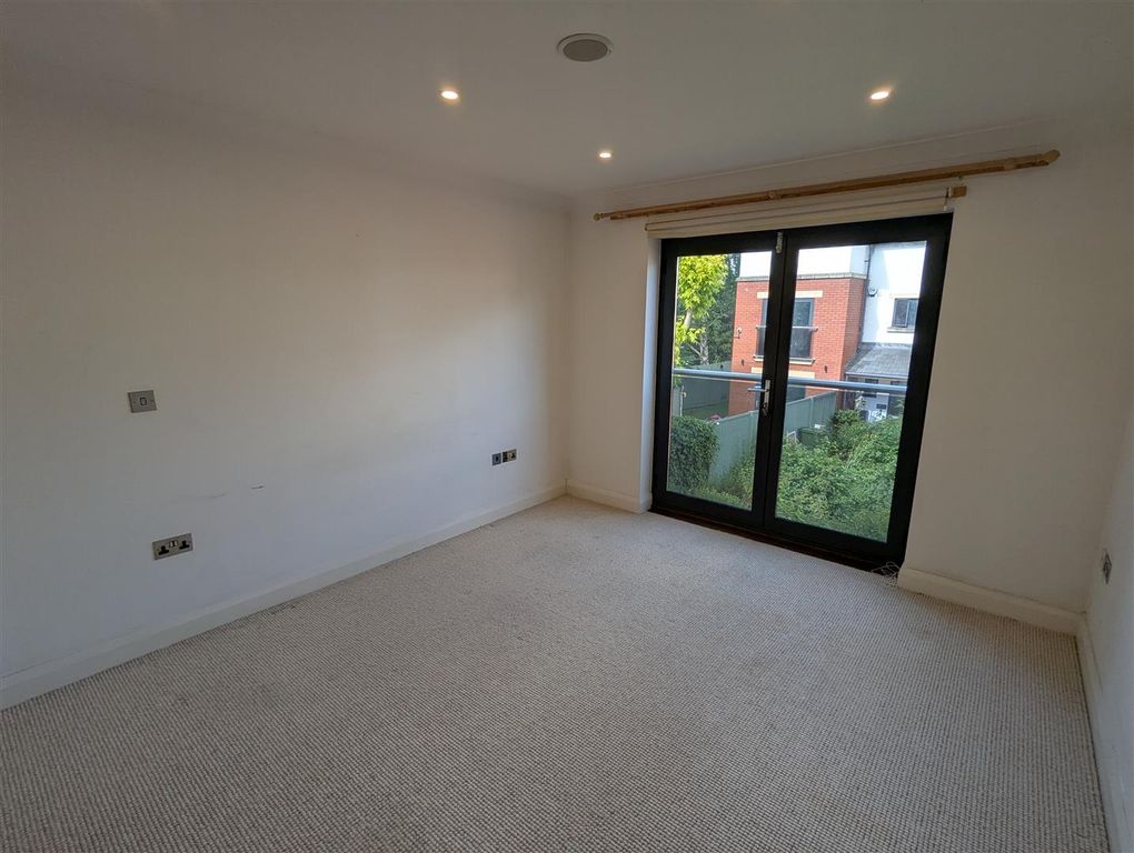 Additional image 6 of 4 bed terraced house to rentVictoria Court, Hereford HR4