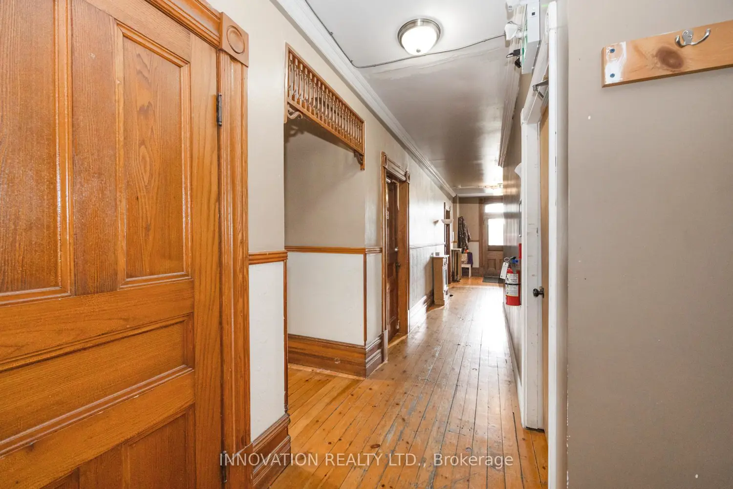 Additional image 12 of 4550 Ste-Catherine Street