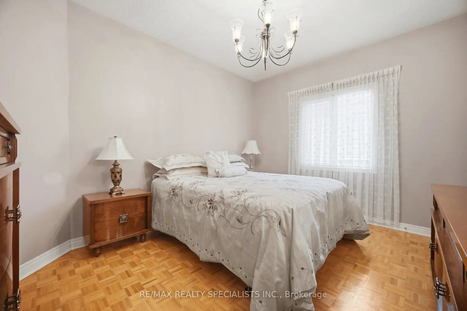 Additional image 17 of 223 Sonoma Boulevard