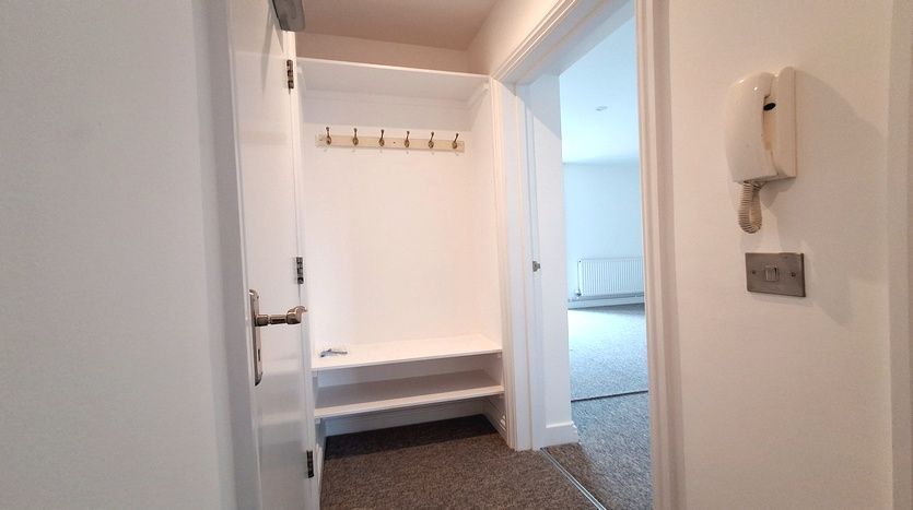 Additional image 11 of 1 bed flat to rentFlat 2 - Fore Street, Hayle TR27