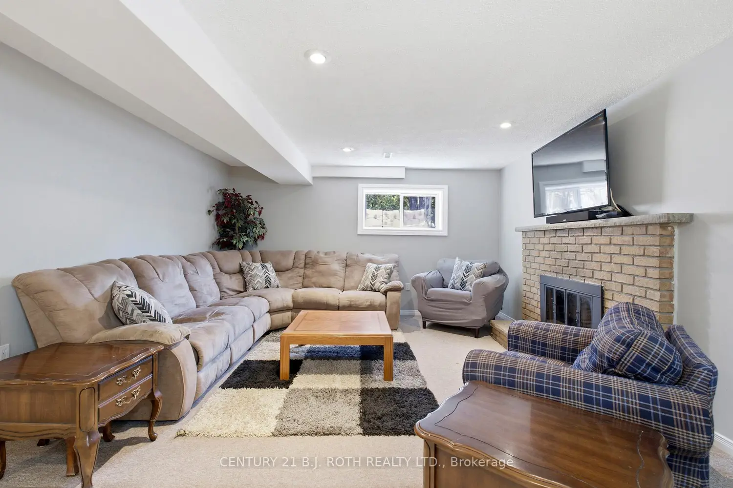 Additional image 13 of 4113 Taffey Crescent