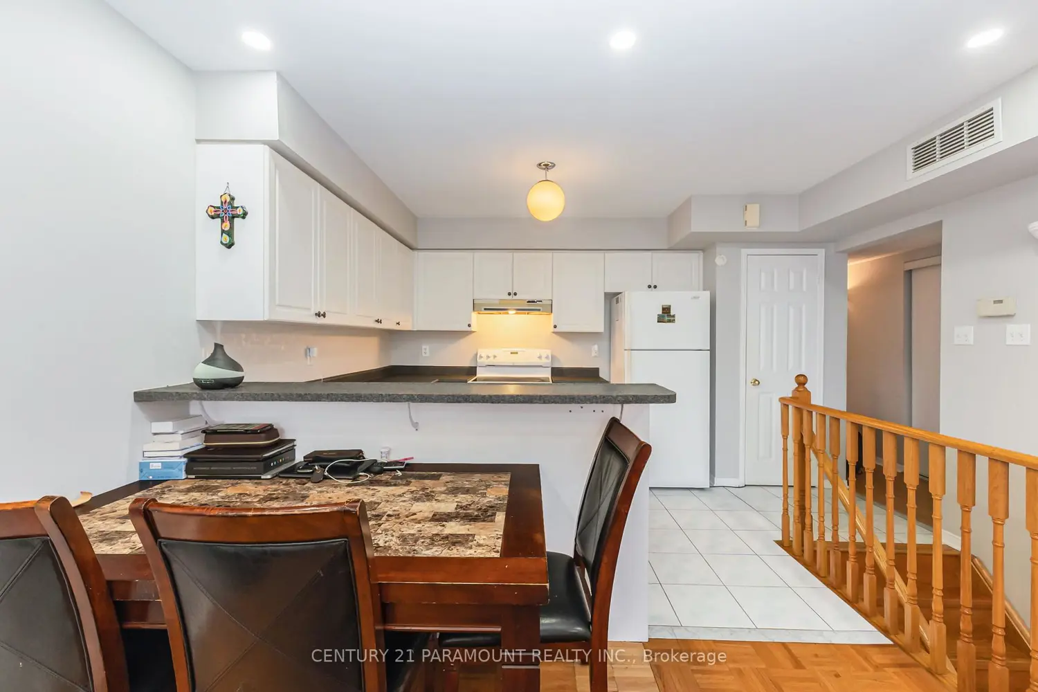Additional image 3 of 200 Mclevin Avenue 10