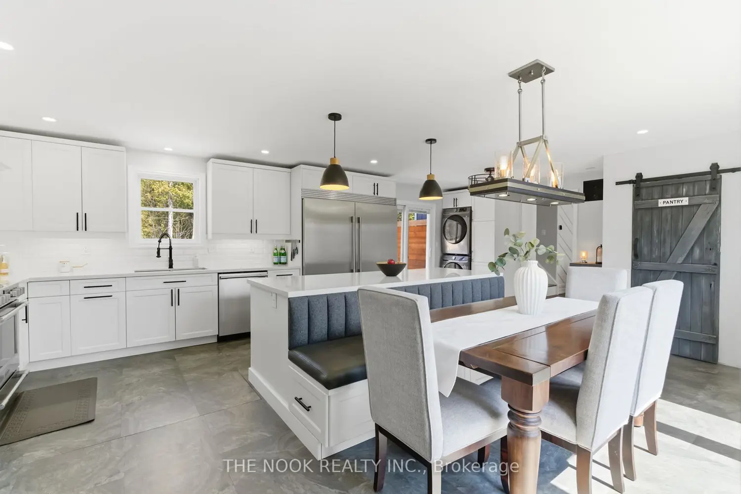 7704 Leskard Road photo 4