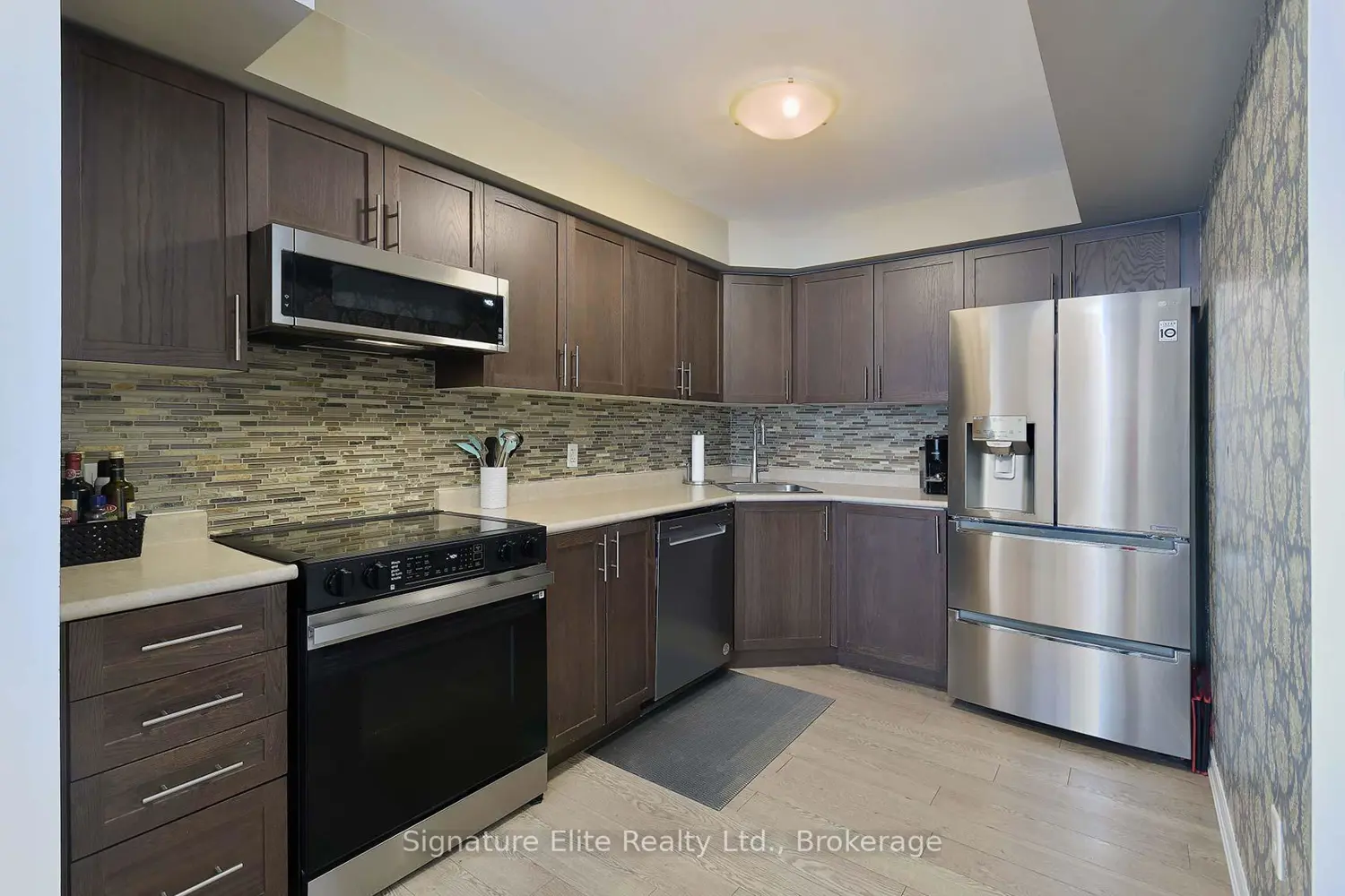 Additional image 4 of 57 Ferndale Drive 7