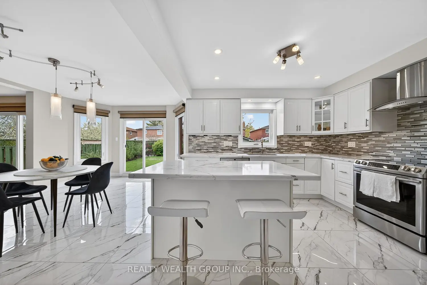Additional image 4 of 42 Cherhill Drive