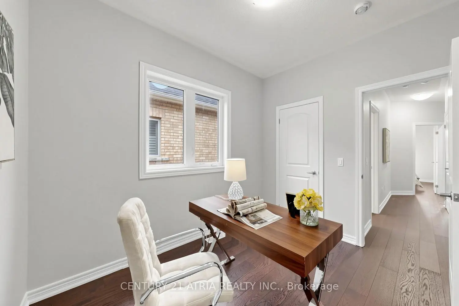 Additional image 15 of 37 Capreol Avenue