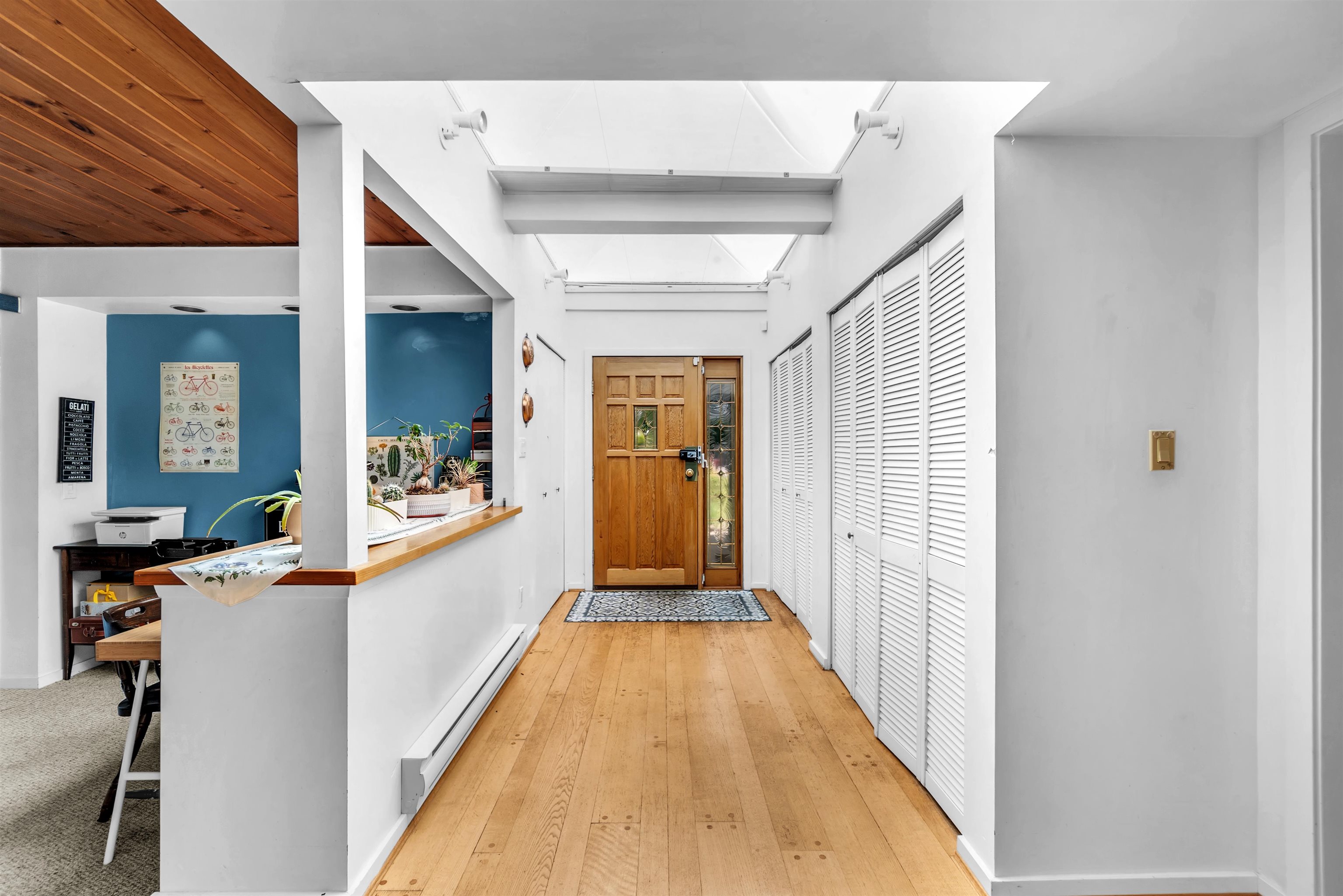 Additional image 4 of 977 Belvedere Drive, North Vancouver, BC, V7R 2C2