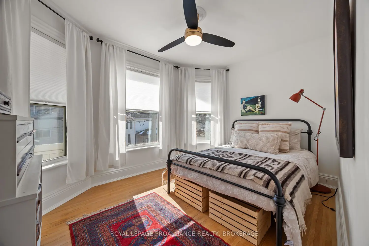 Additional image 18 of 145 Charles Street