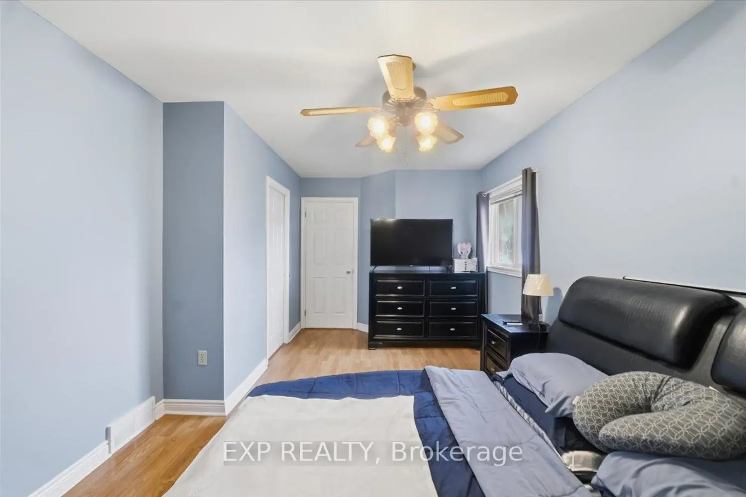 Additional image 18 of 160 Davis Street