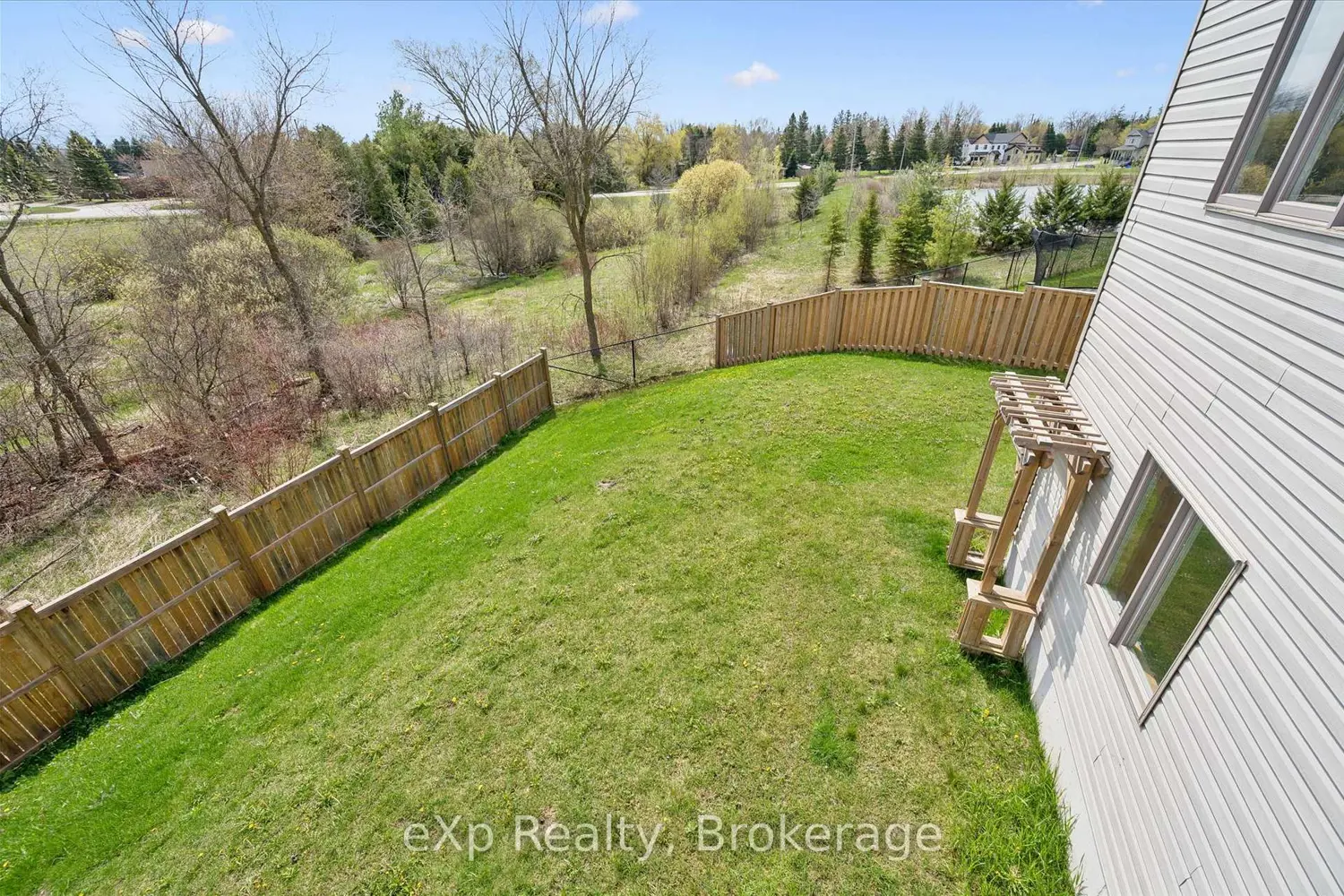 Additional image 12 of 201 Mcfarlane Crescent