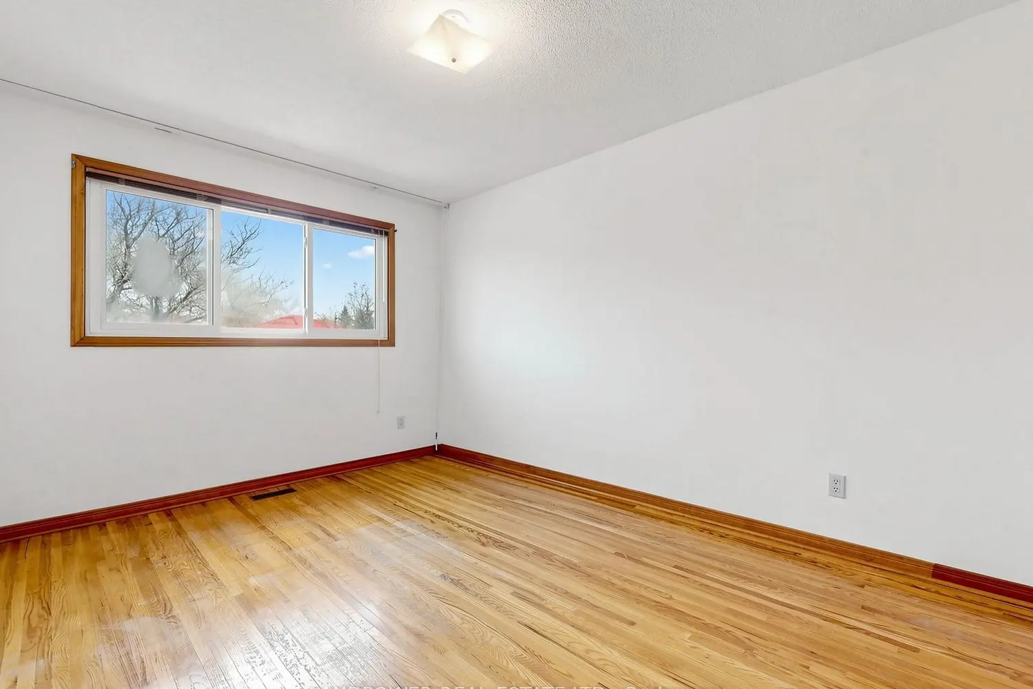 Additional image 11 of 15 Coverdale Crescent