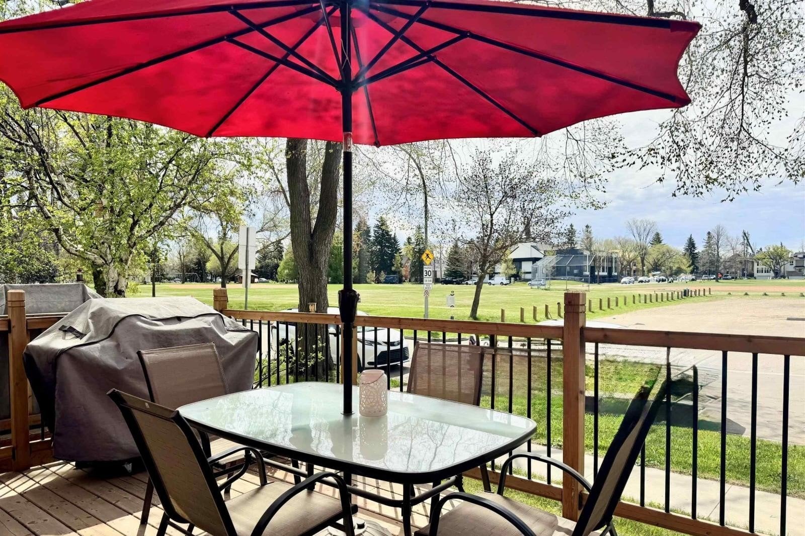 Additional image 7 of 9324 80 Avenue NW, Edmonton, AB, T6C0T9