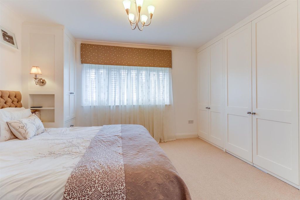Additional image 10 of 5 bed detached house to rentLansdown, Cheltenham GL51