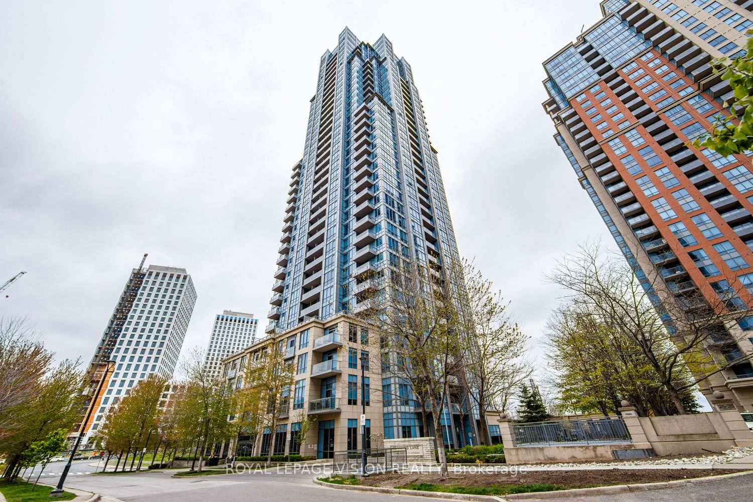 Additional image 5 of PH5-15 Viking Lane, Toronto, ON, M9B 0A4