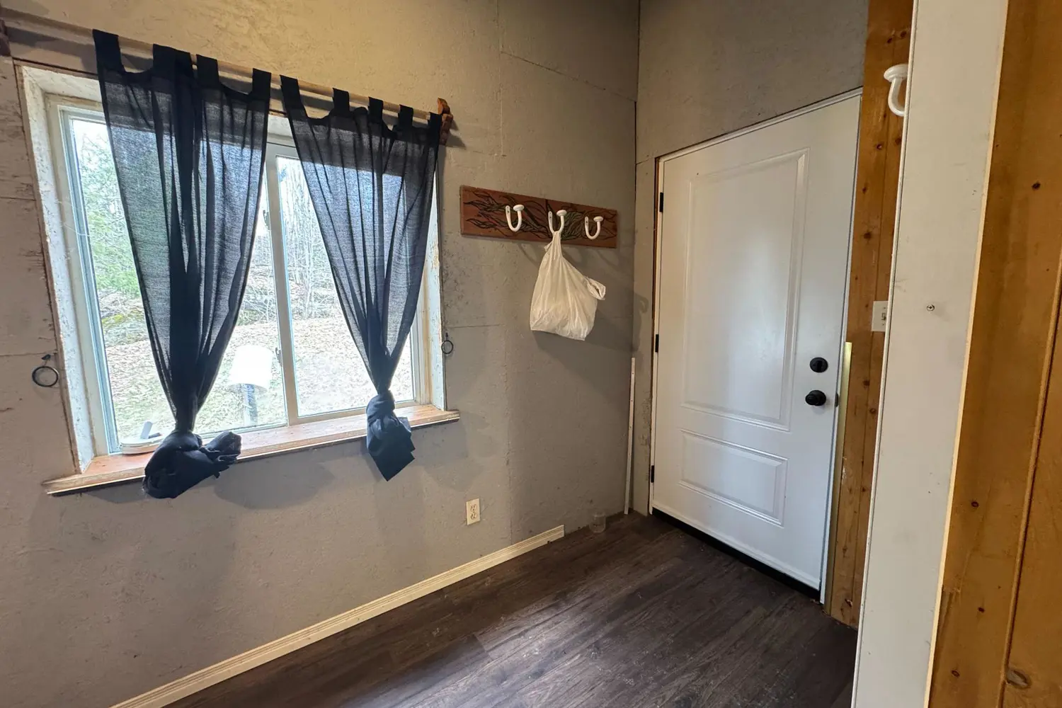 Additional image 18 of 10146 509 Road
