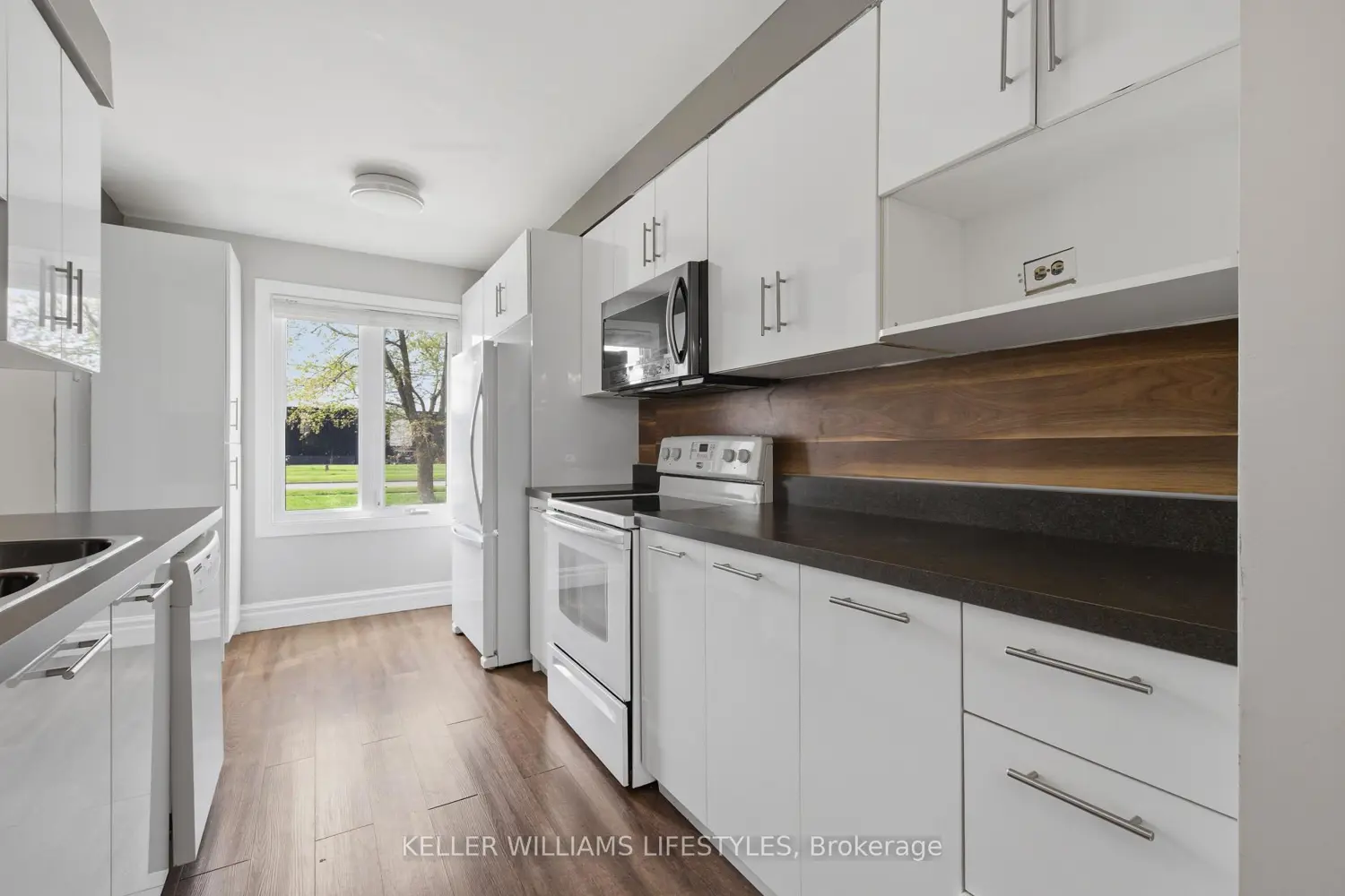Additional image 6 of 500 Osgoode Drive 136