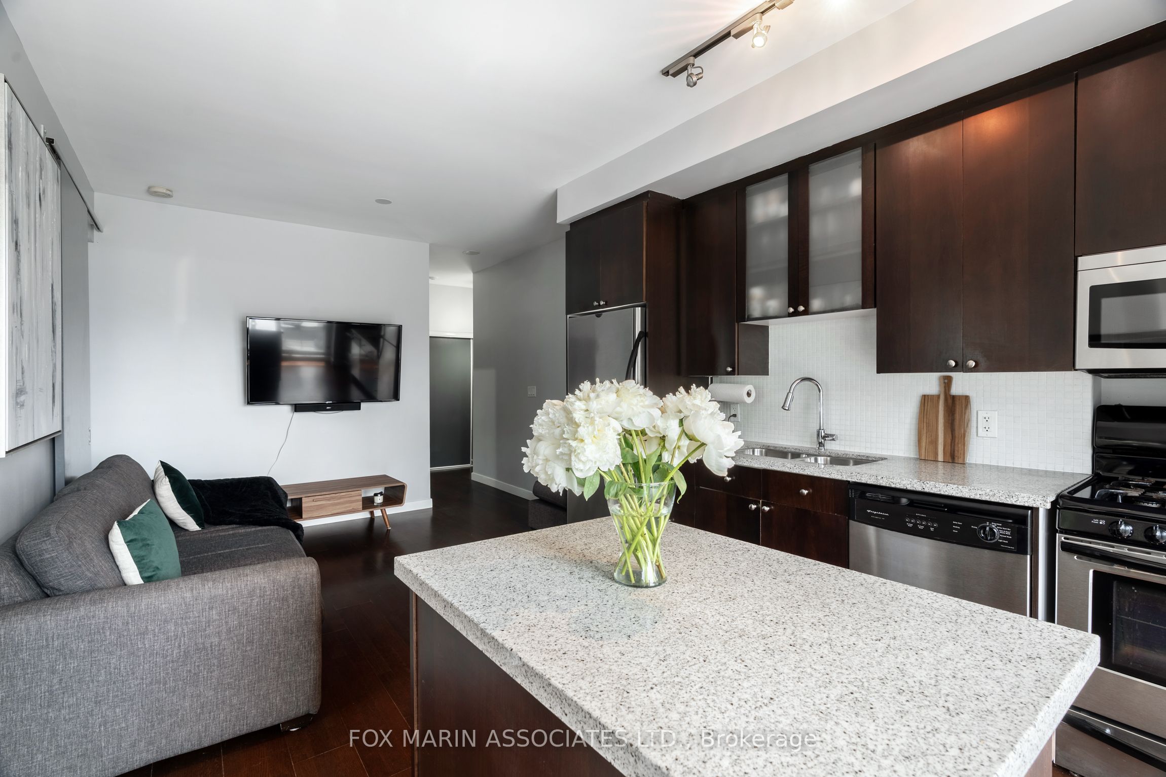 Additional image 6 of 726-1 Shaw Street, Toronto, ON, M6K 0A1