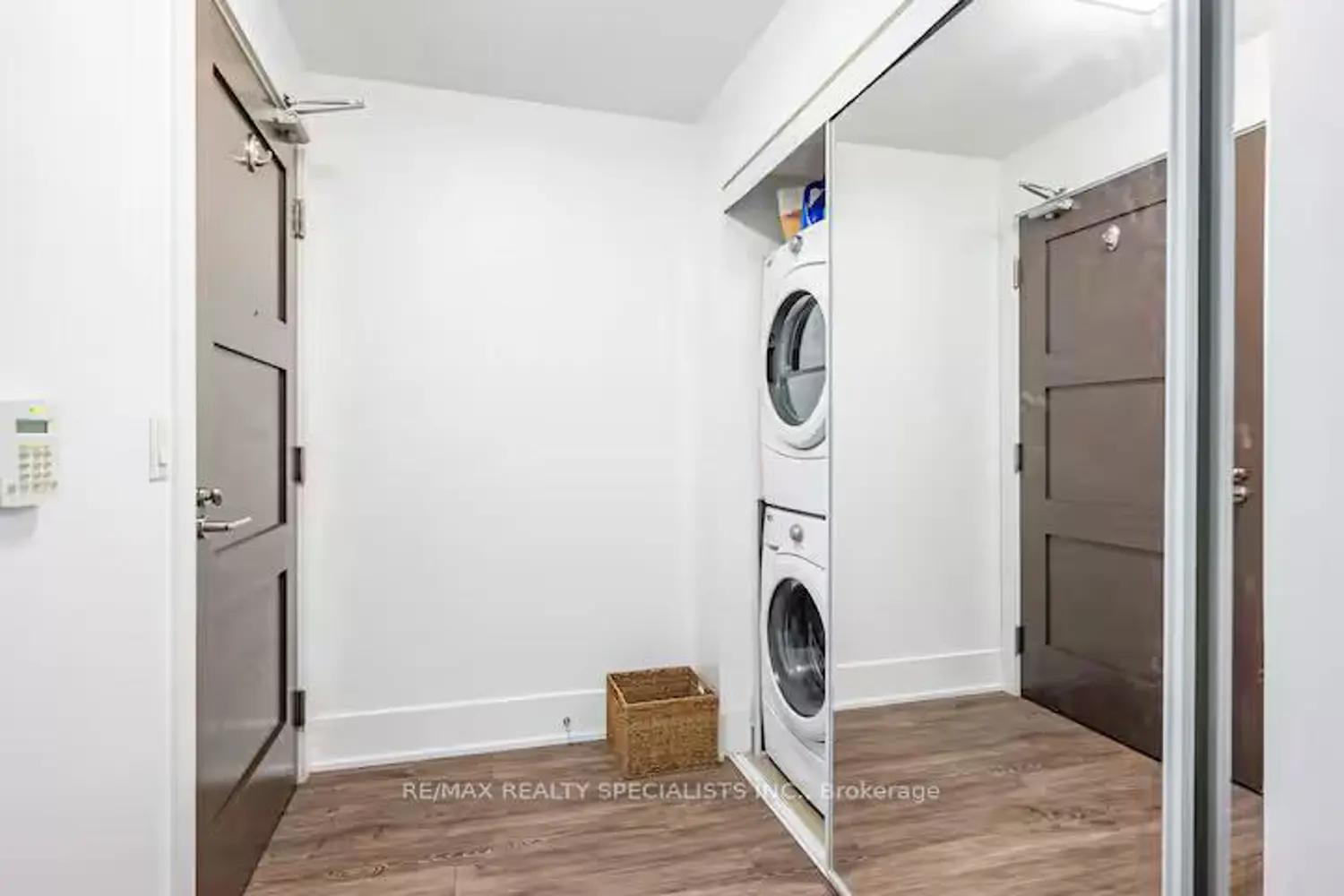 Additional image 15 of 300 Front Street 304